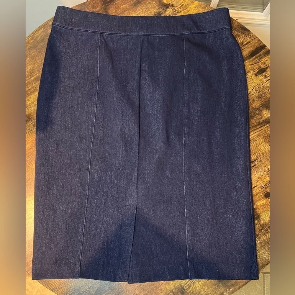 CHAPS | ladies denim pencil skirt. Size: L - Picture 5 of 8